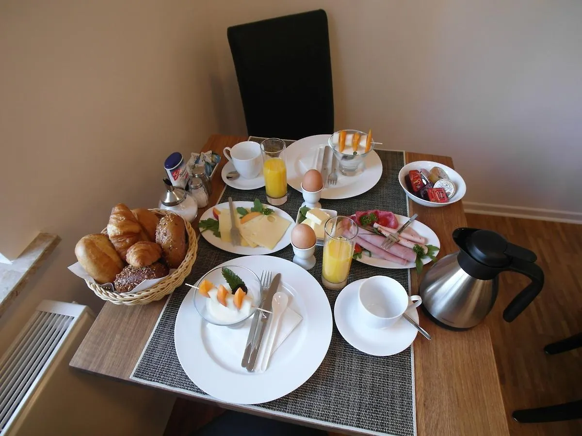 Bed & Breakfast Meerbusch Germania